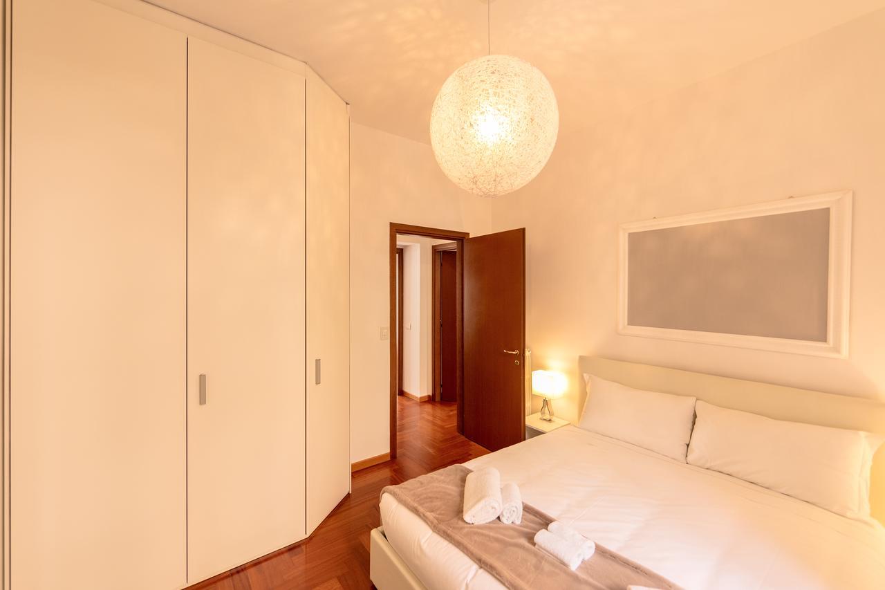 Heart Milan Apartments Corso Como Екстер'єр фото